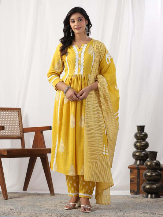 Printed Cotton Kurta With Pants & Dupatta With Bag