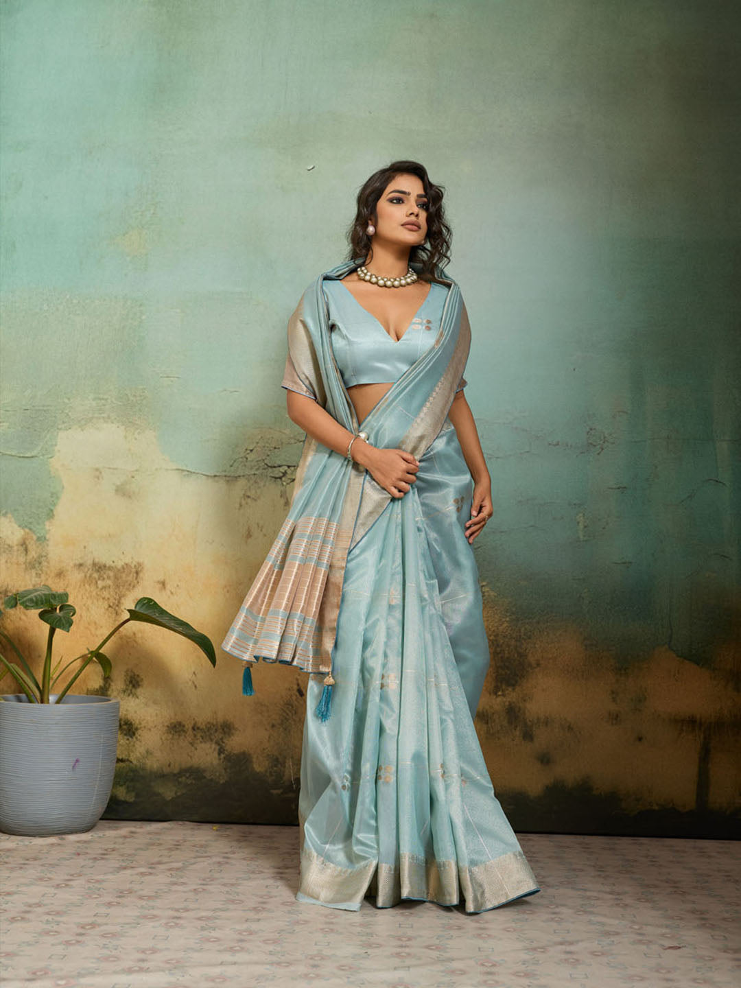 Woven Design Tissue Linen Saree