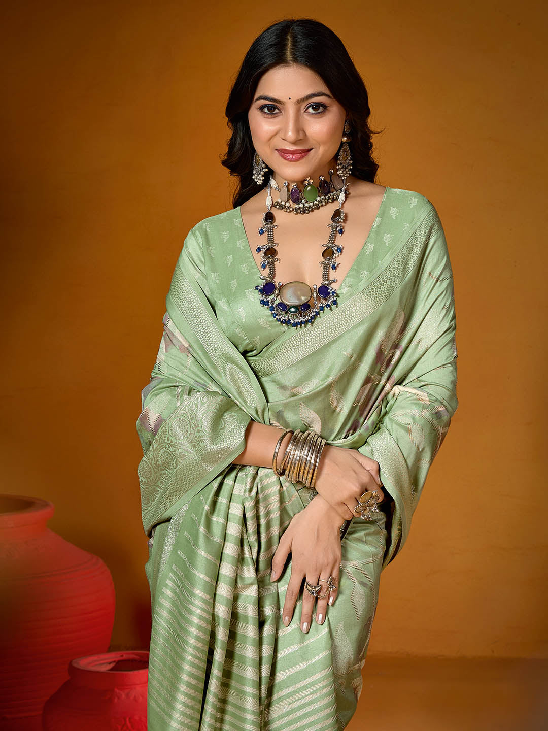 Zari Jaal Woven Art Silk Saree