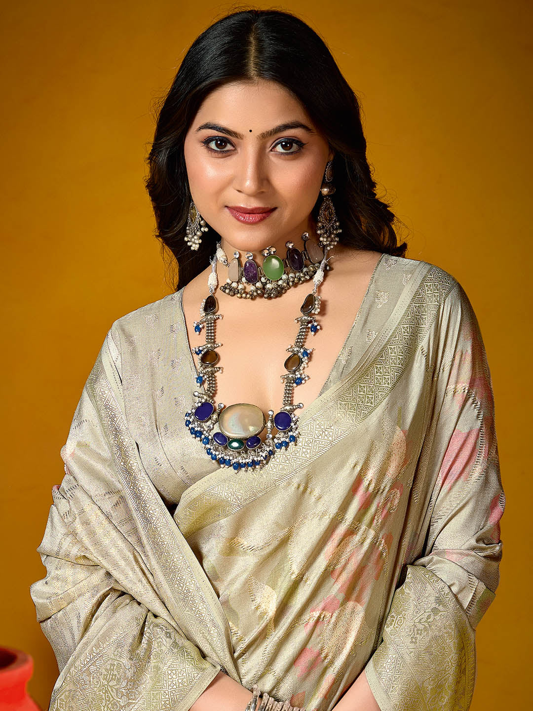 Zari Jaal Woven Art Silk Saree