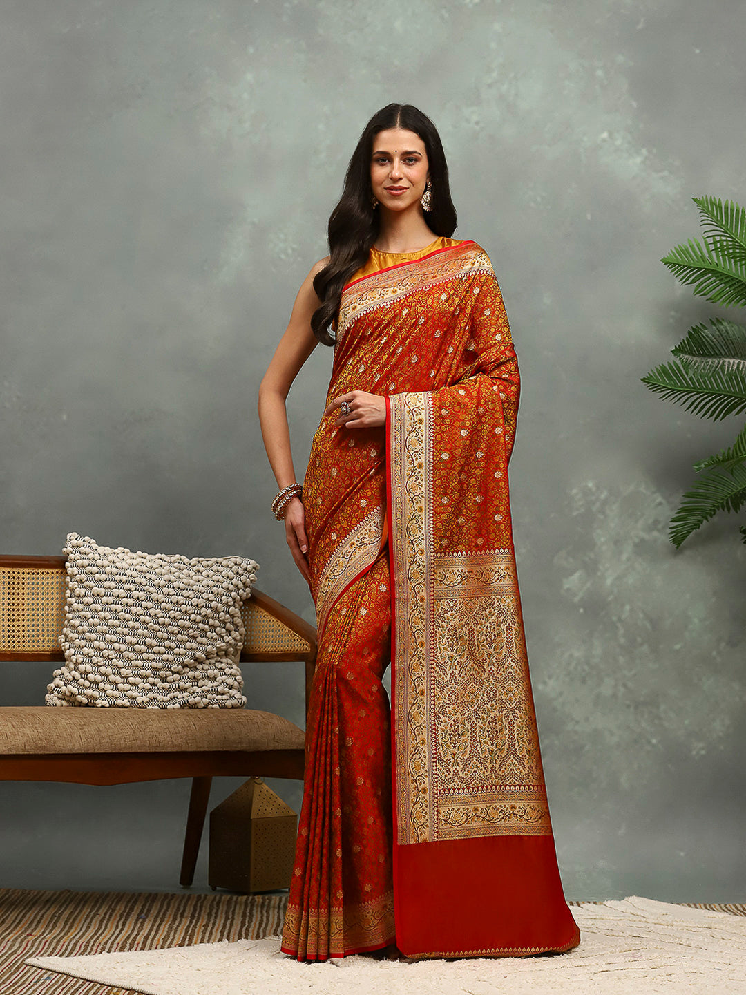 Jamavar Banarasi Woven Saree
