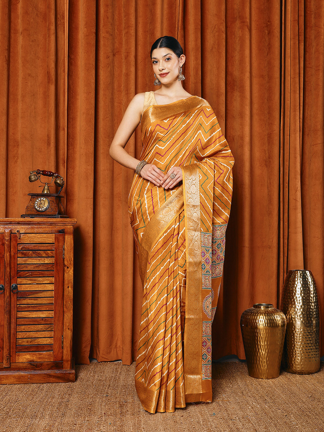 Digital Printed Art slik Saree
