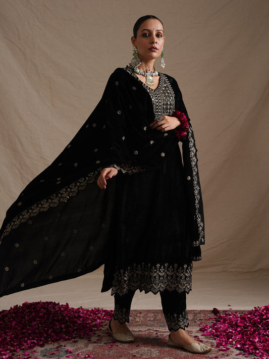 Neck Embroidered Velvet Kurta With Pants & Dupatta