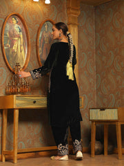 Zari Neck Embroidered Velvet Kurta With Pants