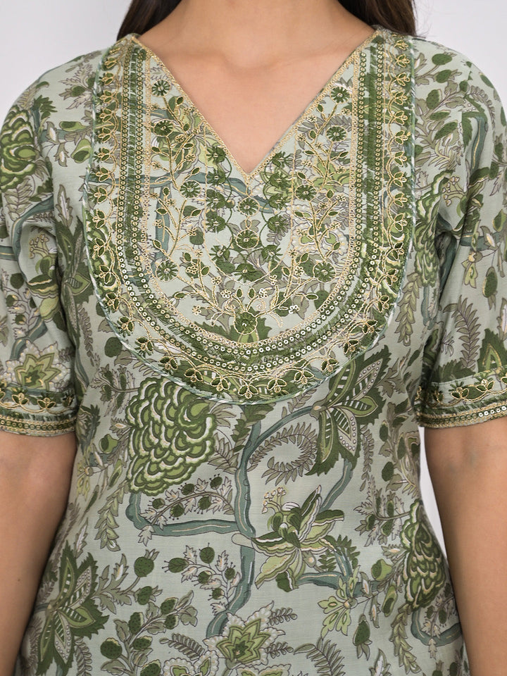 Printed Muslin Kurta With Pants