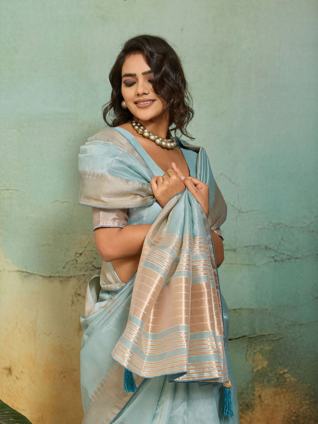 Woven Design Tissue Linen Saree