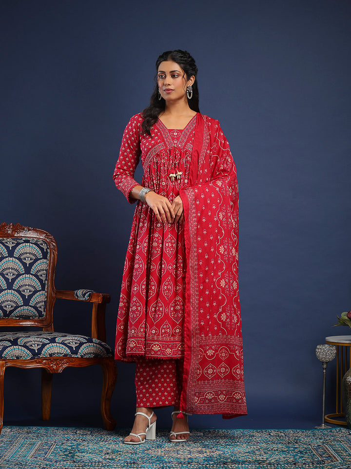 Pink Cotton Blend Printed Straight Suit Set