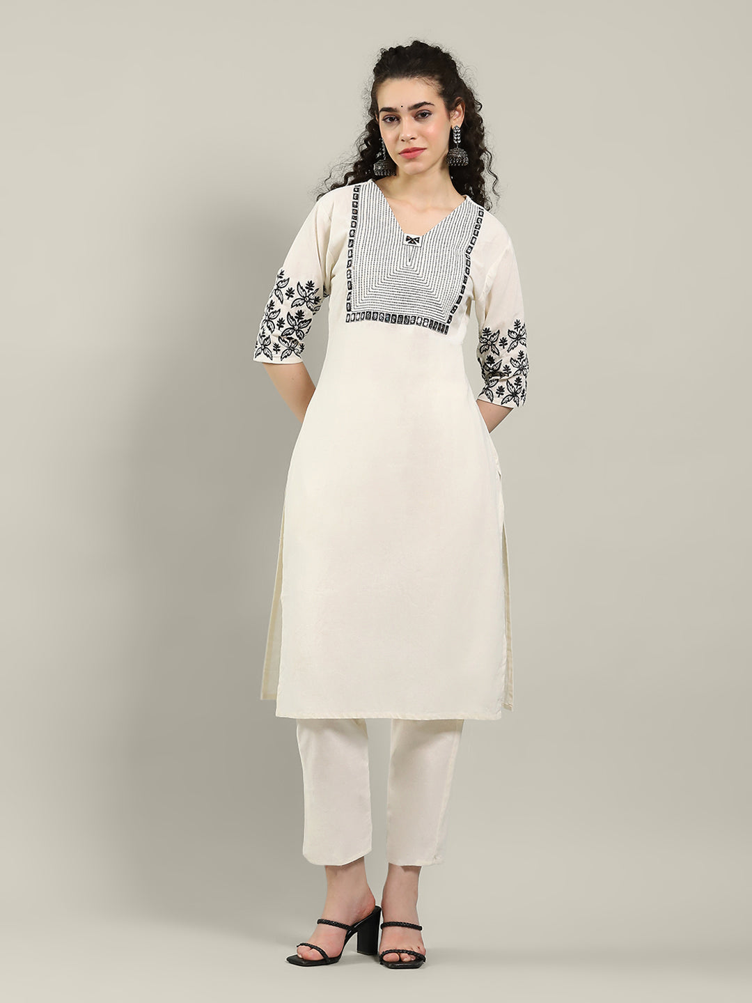Printed Cotton Blend Kurta With Pants