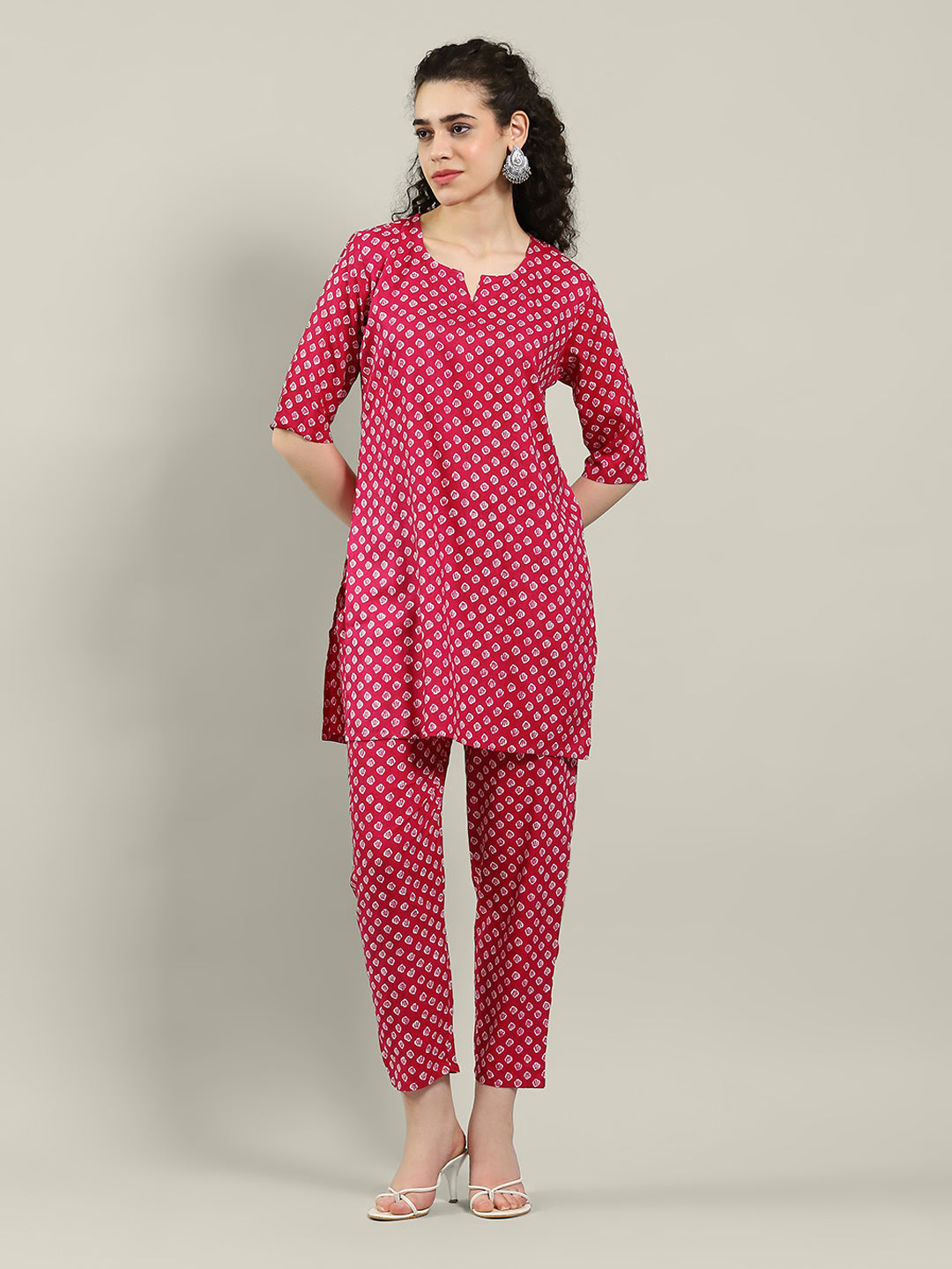 Printed Cotton Blend Kurta & Pants