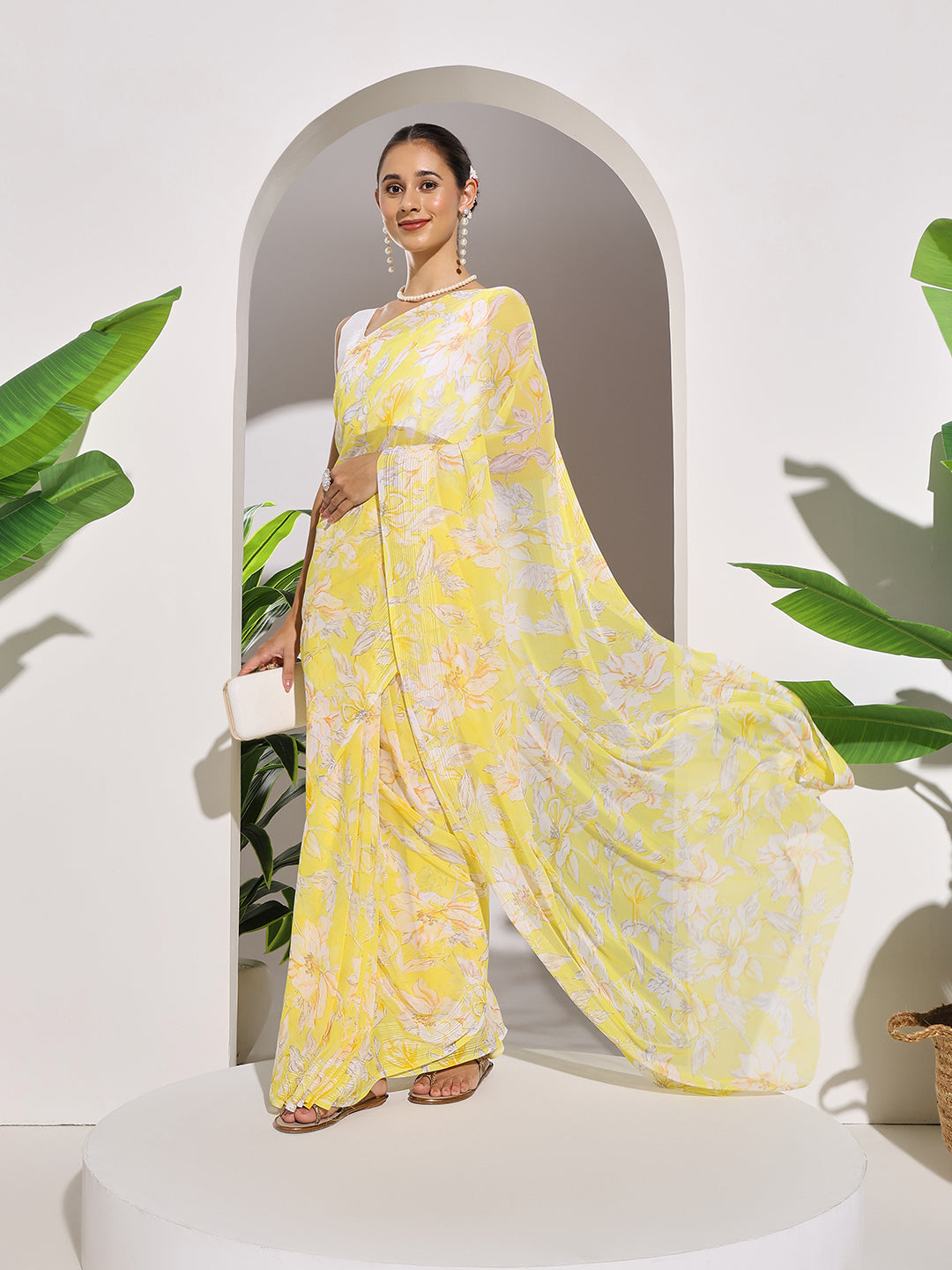 Floral Printed Georgette Saree