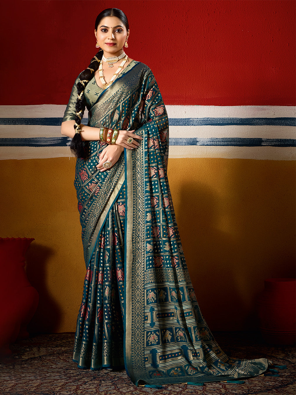 Abstract Print Georgette Saree