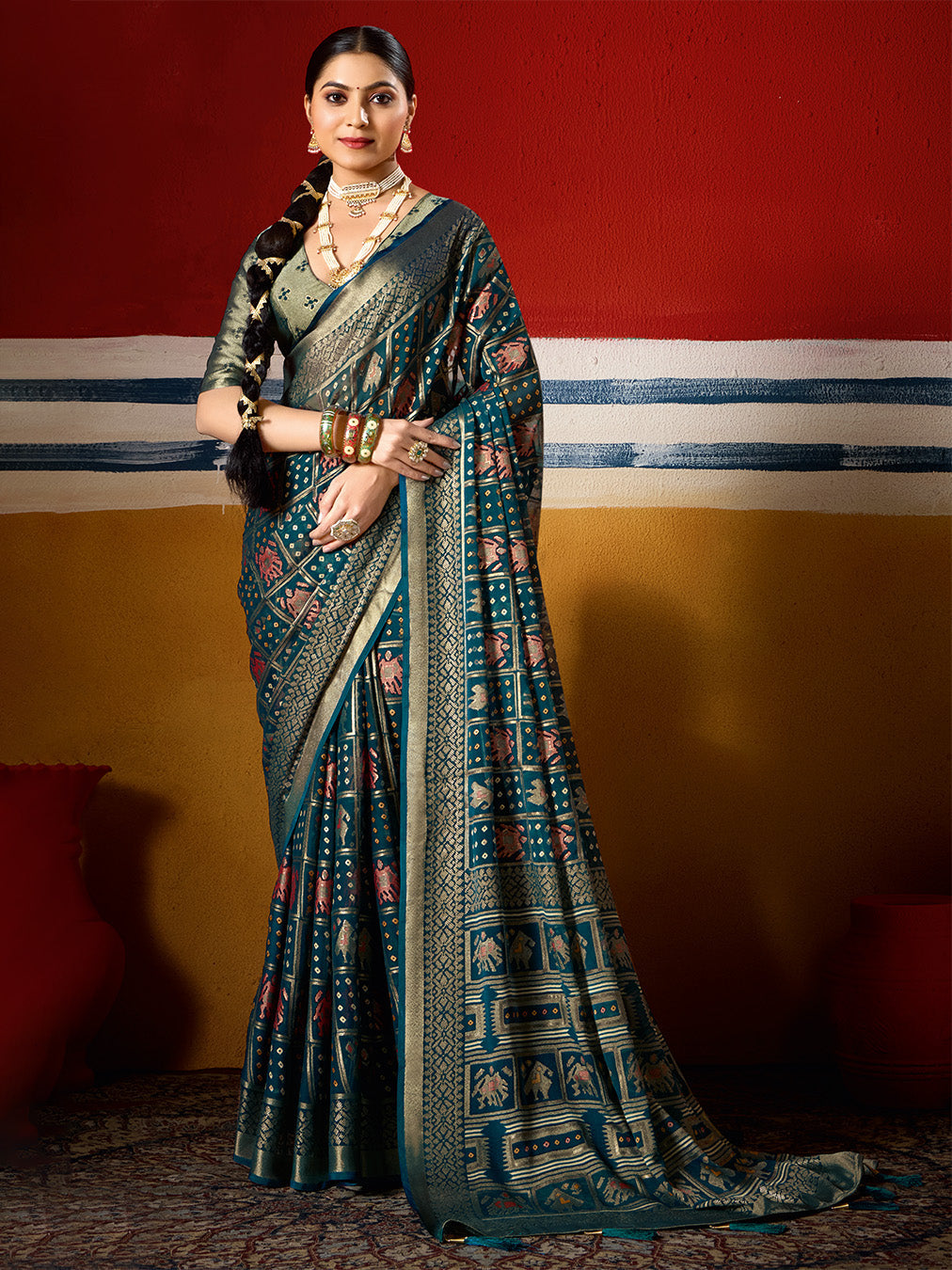 Abstract Print Georgette Saree