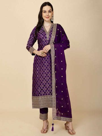 Zari Jaal Embroidery Banarsi Suit Set With Dupatta