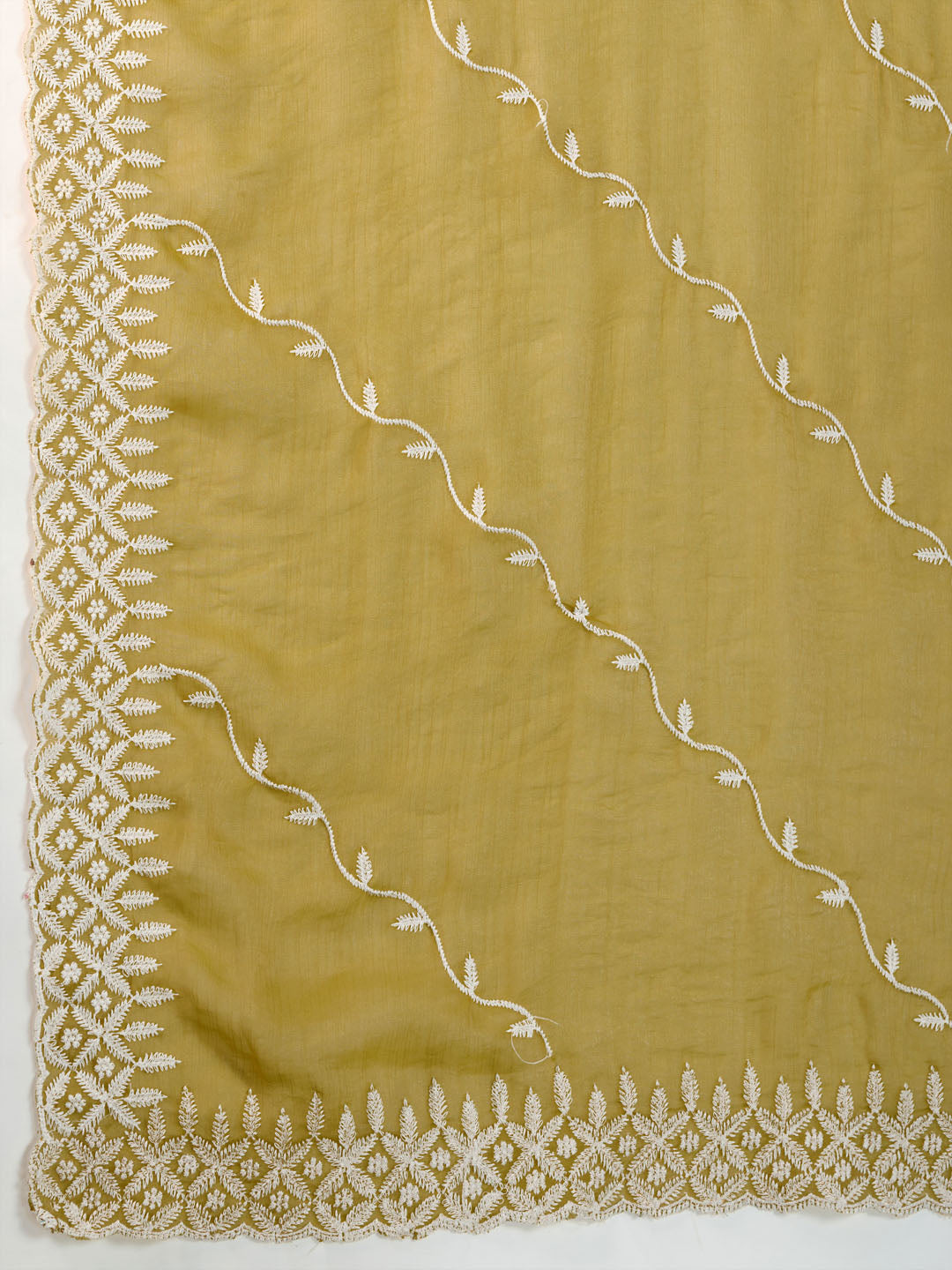 Embroidered Chiffon Velvet Saree