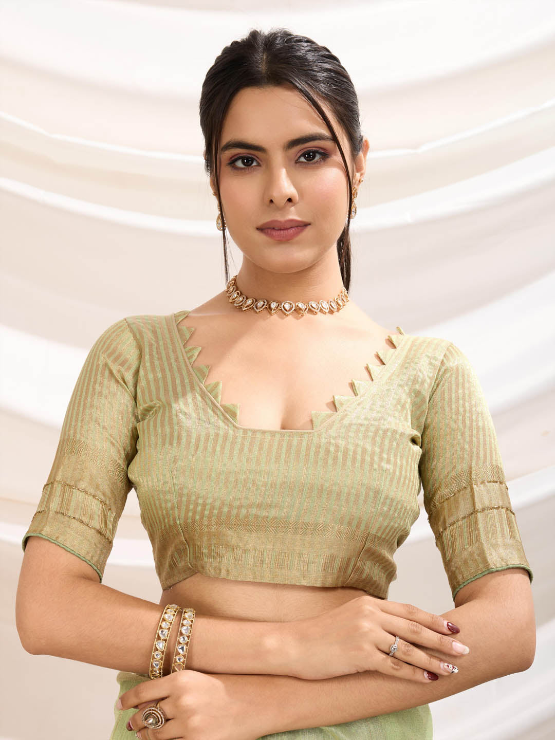 Woven Border Linen Saree