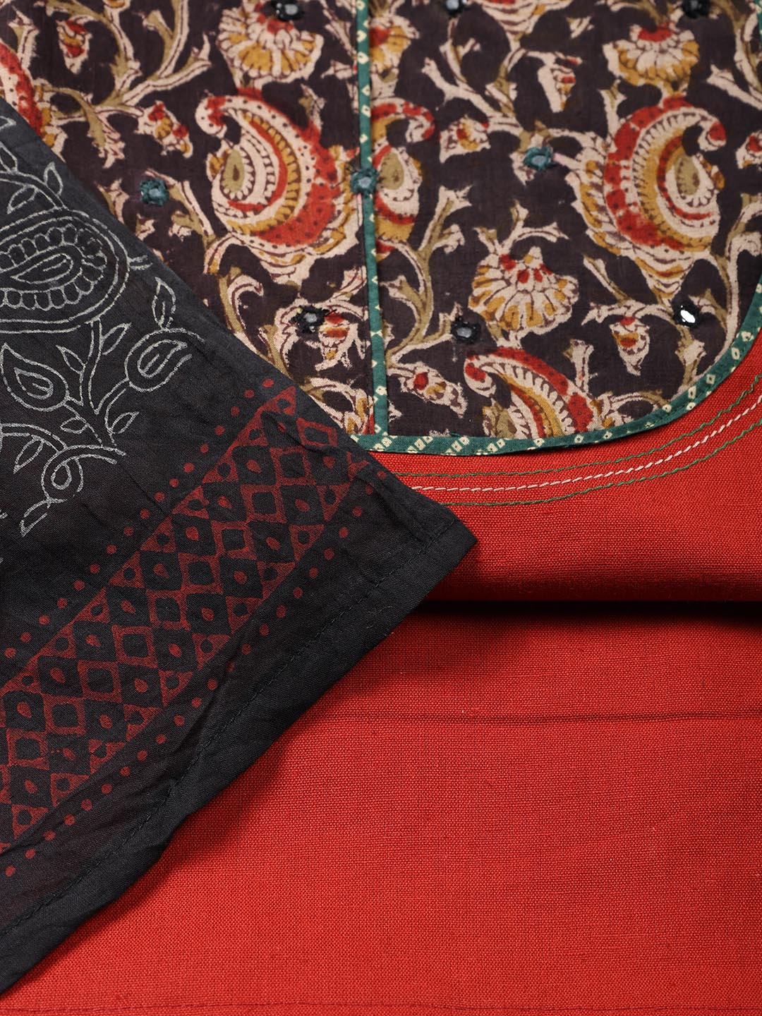 Printed Cotton Blend Unstitched Suit Piece With Dupatta