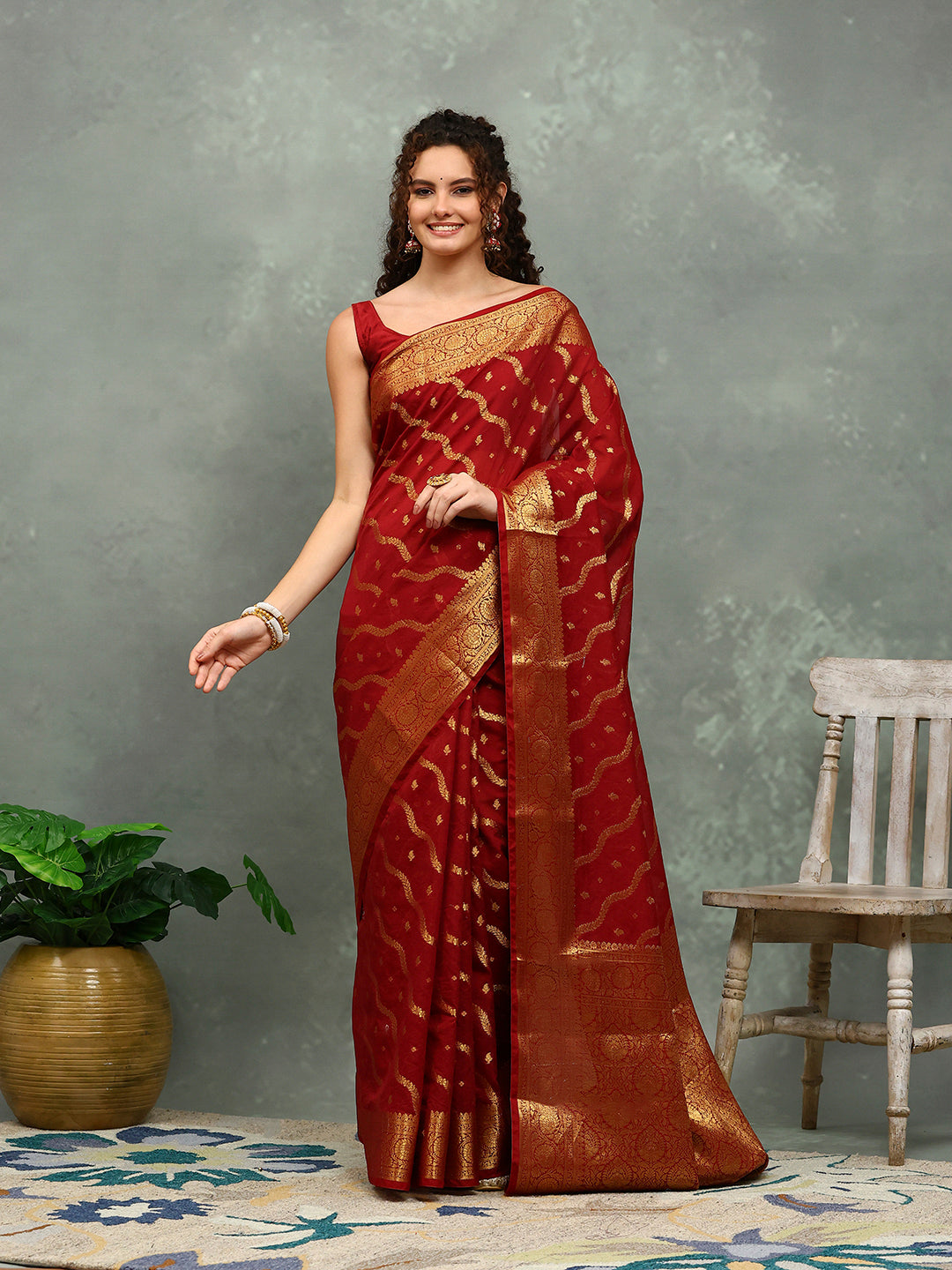 Wovn Border Art Silk Saree