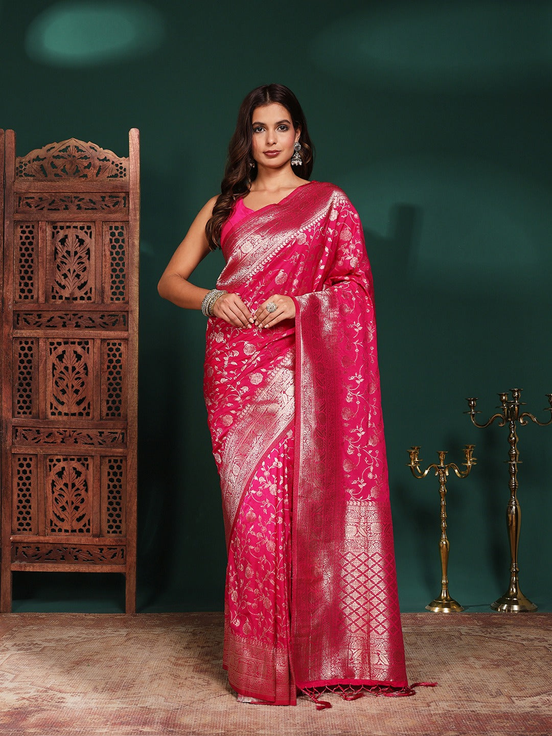 Plain Crepe Saree