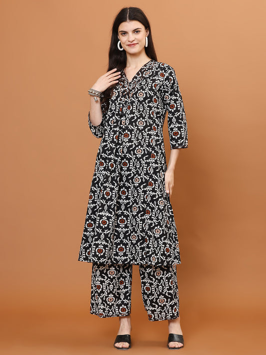 Digital Printed Cotton Blend Kurta With Palazzo