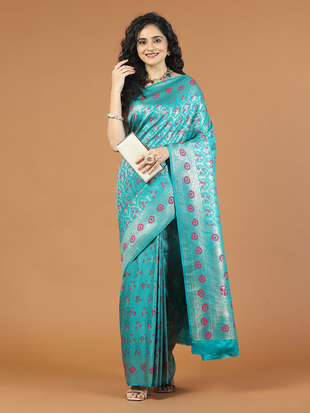 Zari Jaal Woven Handloom Saree