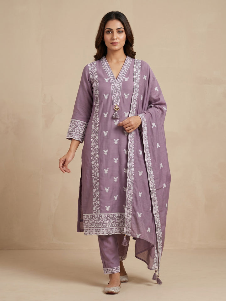 Lavender Embroidered Cotton Blend Straight Round Neck Suit Set