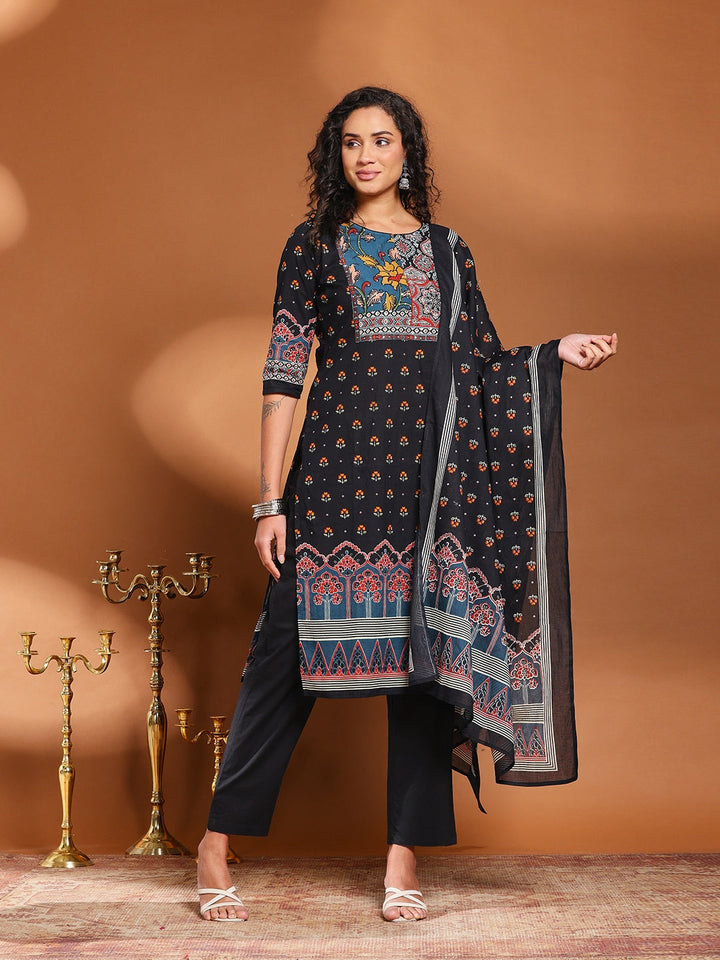 Printed Cotton Blend Kurta With Pant &amp; Dupatta