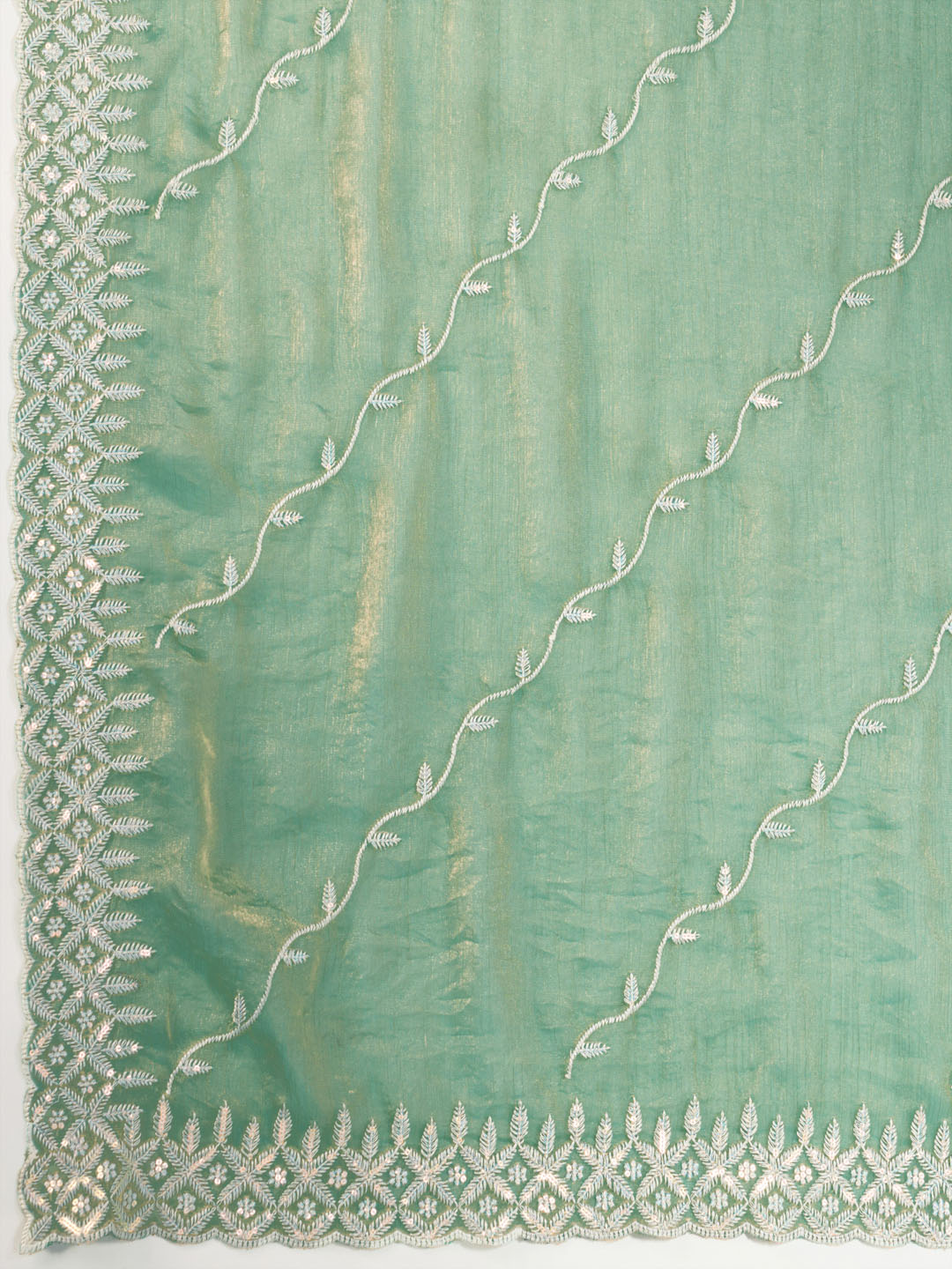 Embroidered Chiffon Velvet Saree