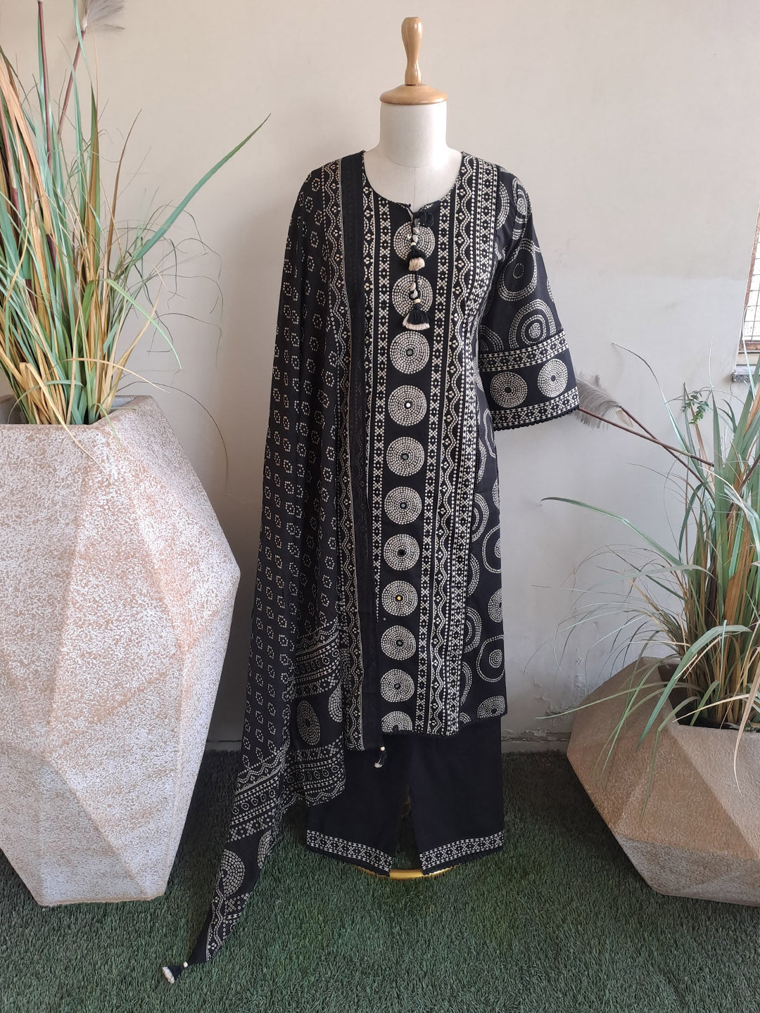 Printed Cotton Blend Kurta With Pants & Dupatta