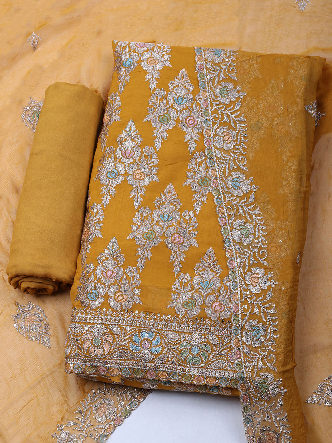 Embroirdred Oraganza Unstitched Suit With Dupatta