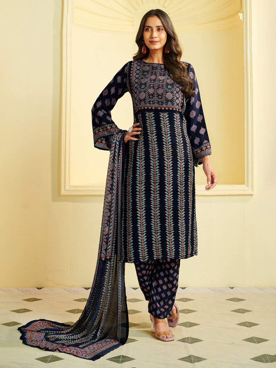 Printed Crepe Unstitched Suit With Pant &amp; Dupatta