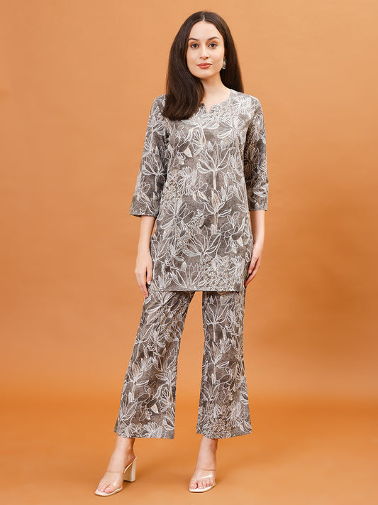 Digital Printed Cotton Blend Kurta With Pants