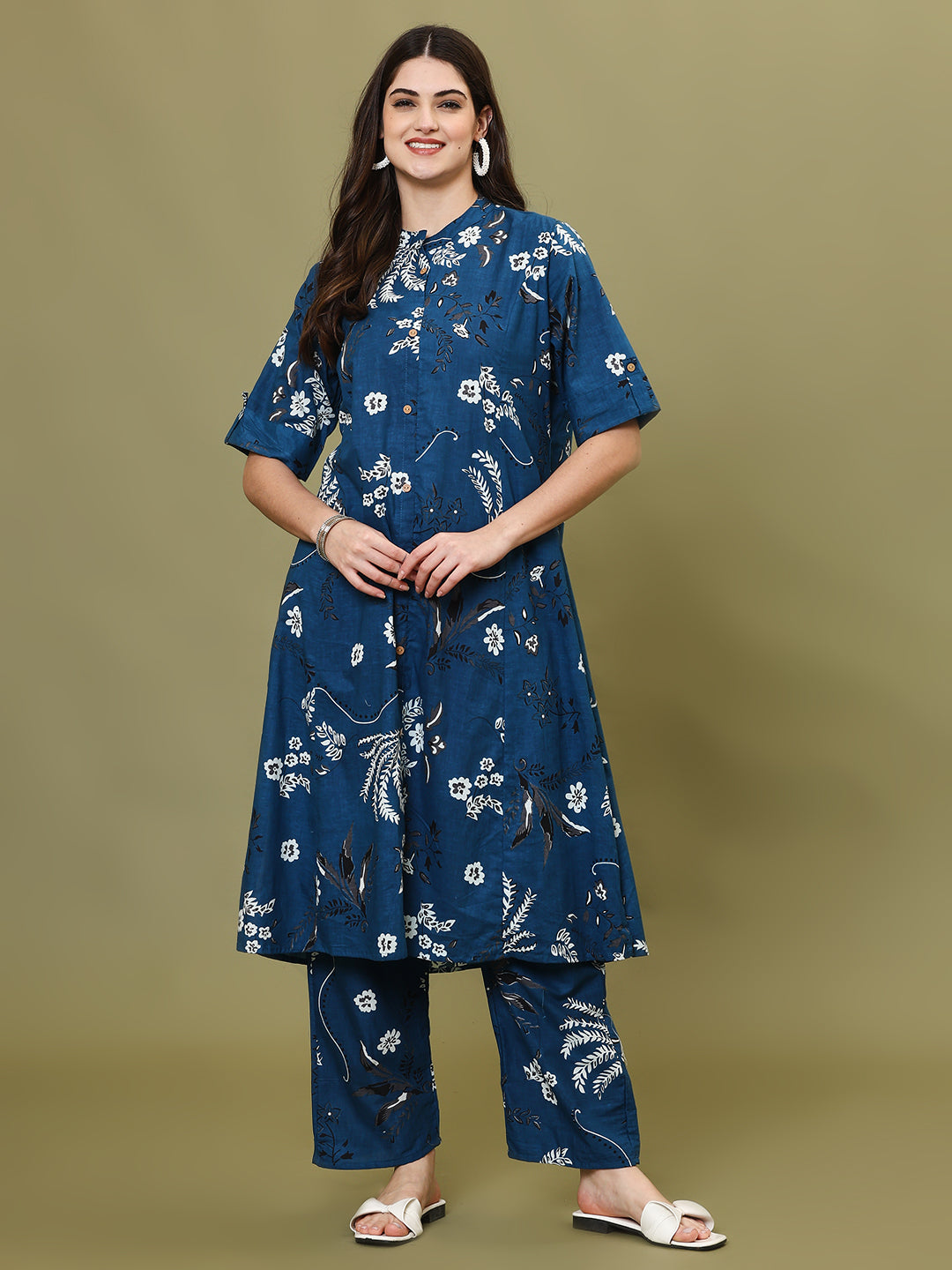 Digital Printed Cotton Blend Kurta With Pants