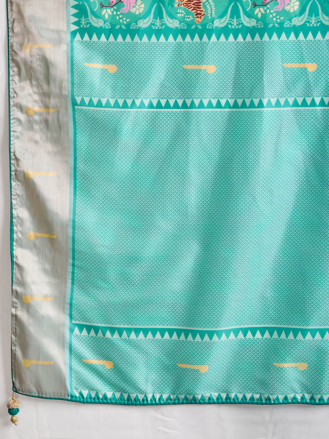 Zari Jaal Woven Art Silk Saree