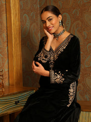 Zari Neck Embroidered Velvet Kurta With Pants