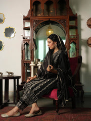 Resham Jaal Cotton Kurta With Pants & Dupatta