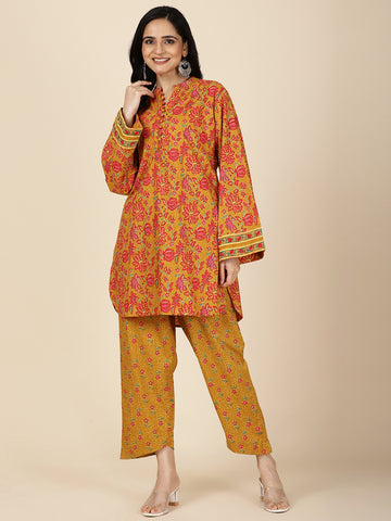 Floral Printed Cotton Kurti With Pants