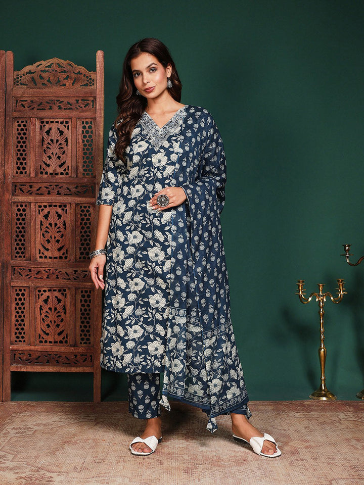Printed Cotton Blend Kurta With Pant &amp; Dupatta