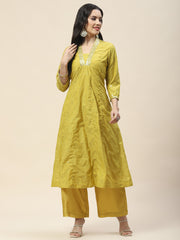 Neck Patti Chanderi Kurta With Pants