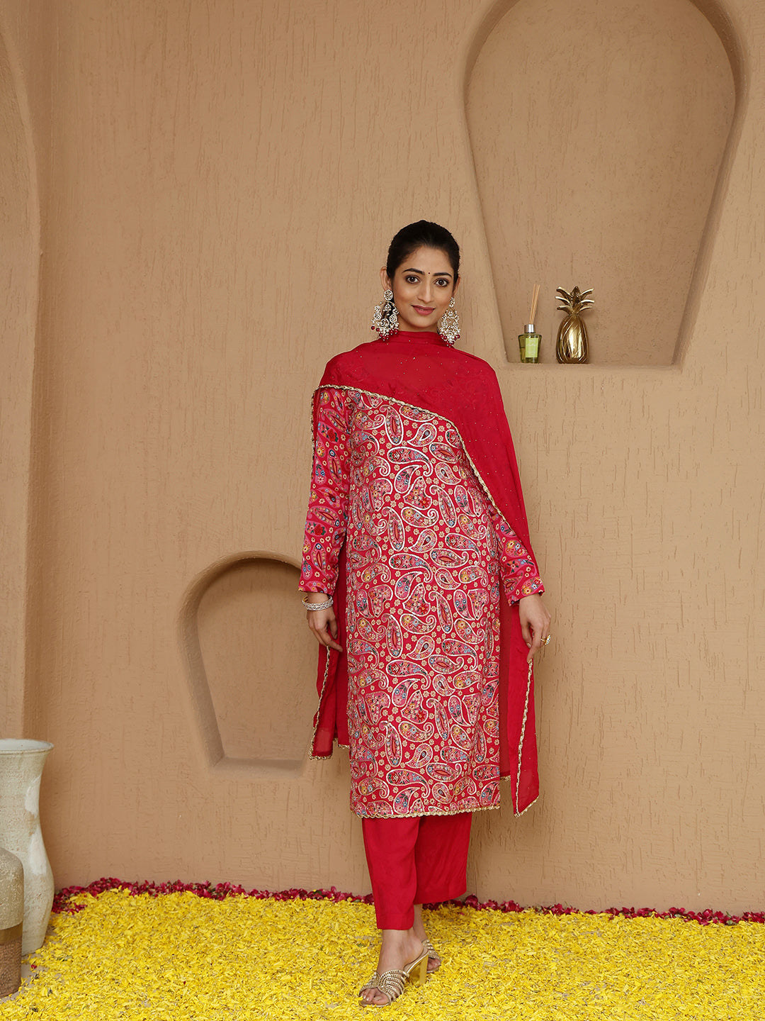 Unstitched suits