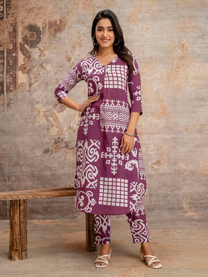 Printed Cotton Blend Kurta With Pants