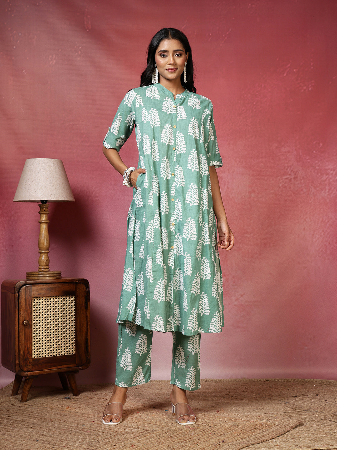 Printed Cotton Blend Kurta With Pants