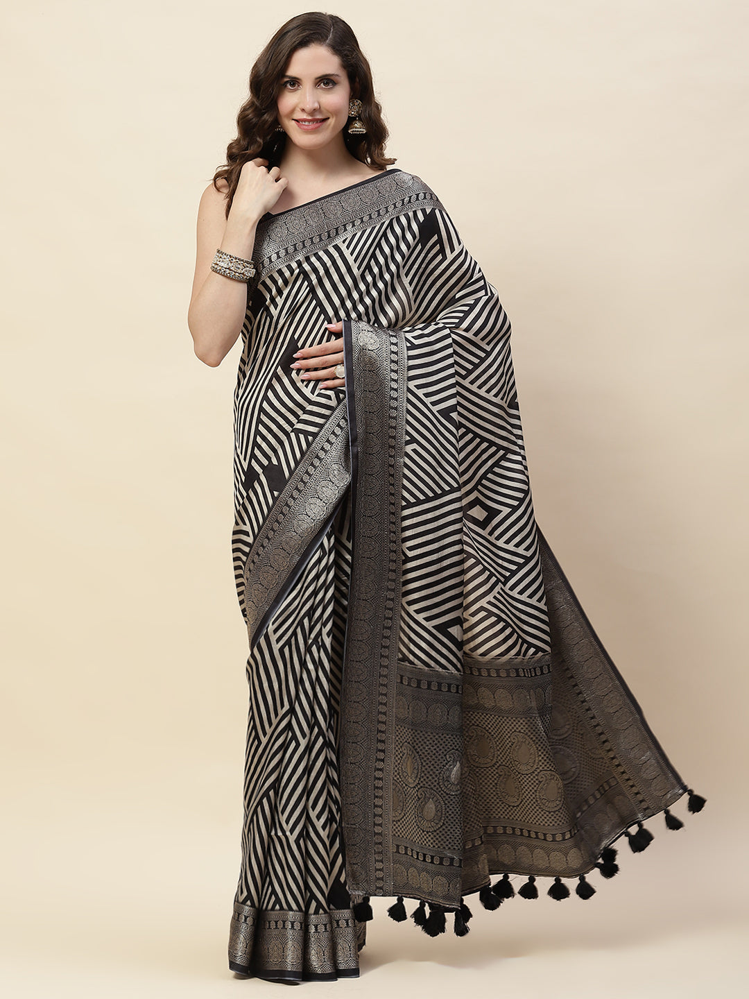 Abstract Digital Printed Cotton Blend Saree