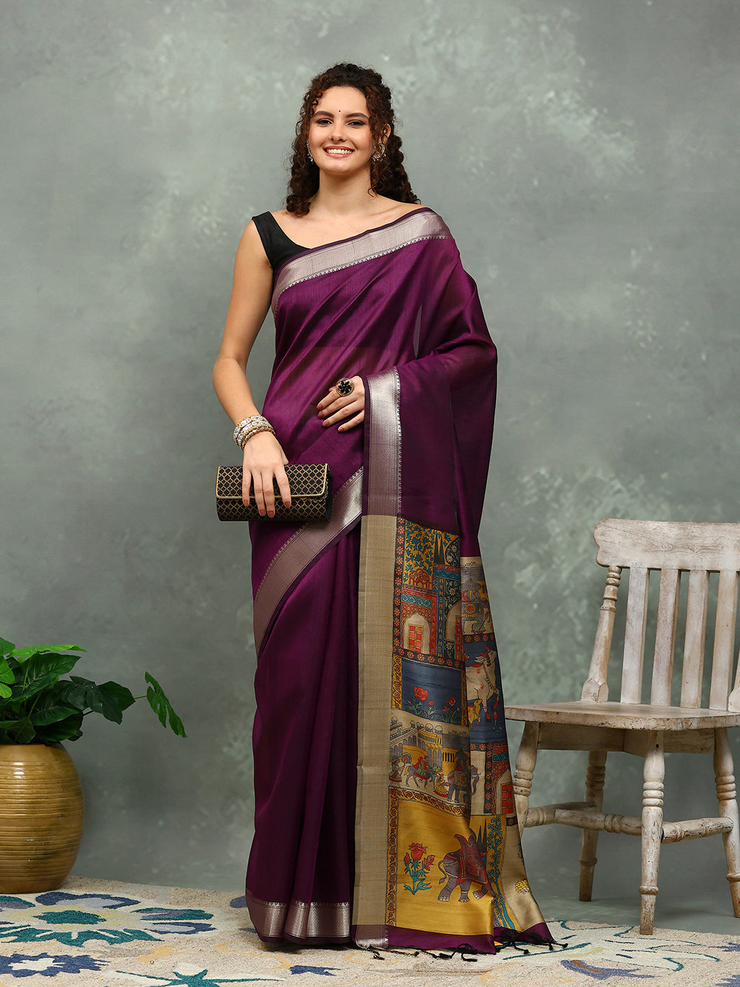 Plain Art slik Saree