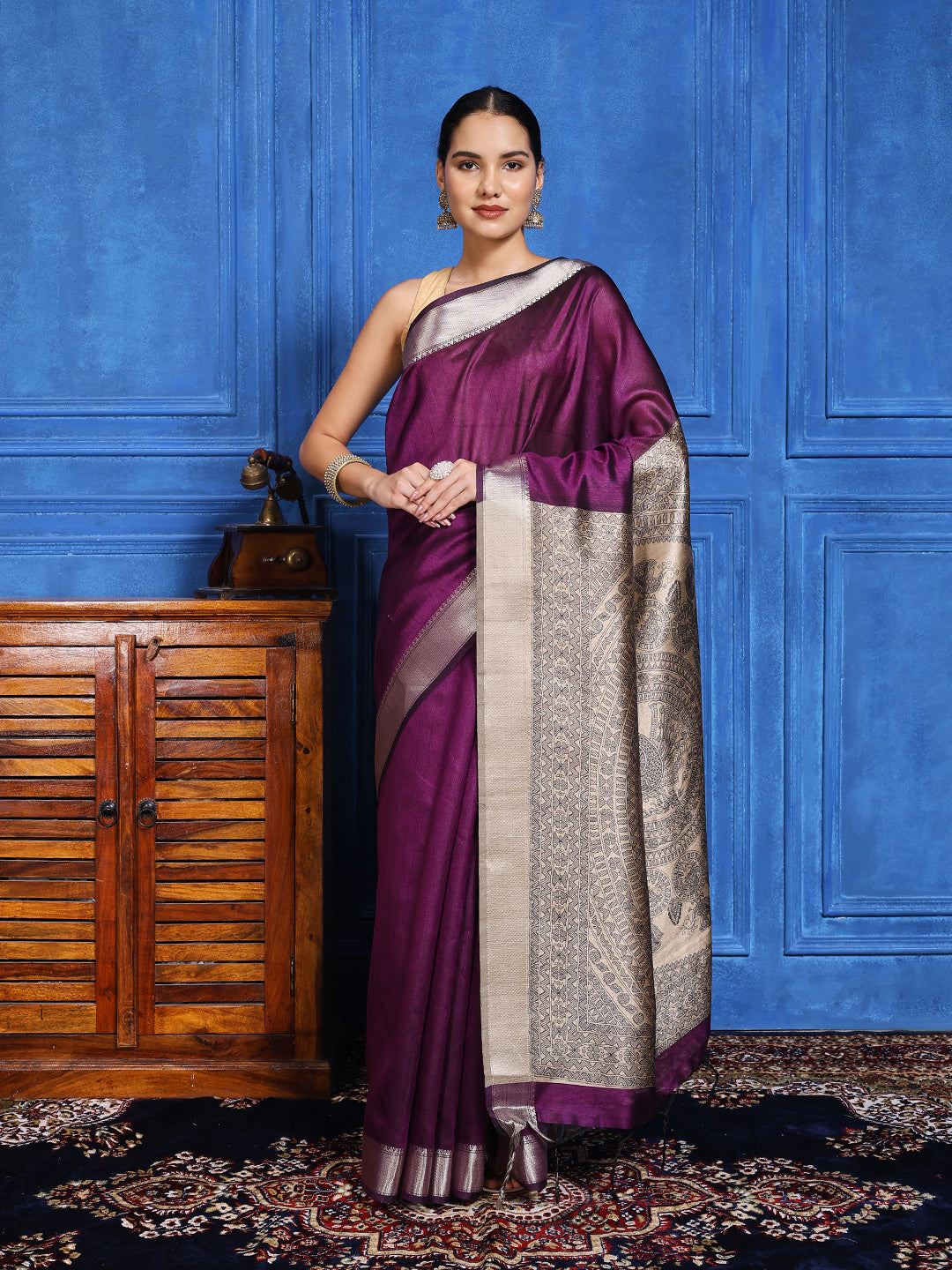 Zaari Jaal Tussar Saree