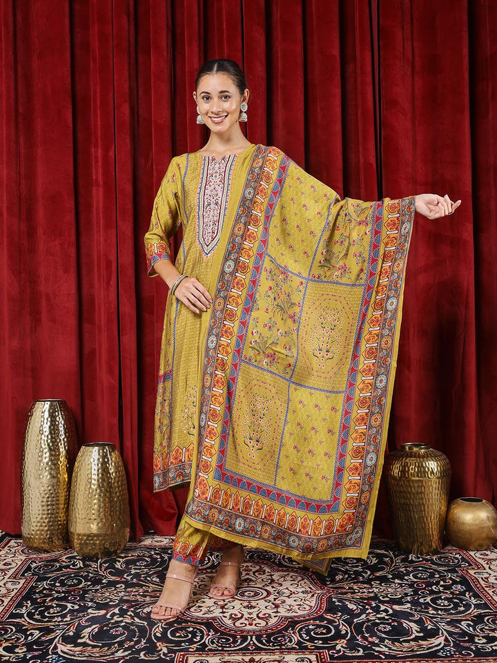 Printed Muslin Kurta With Pants &amp; Dupatta