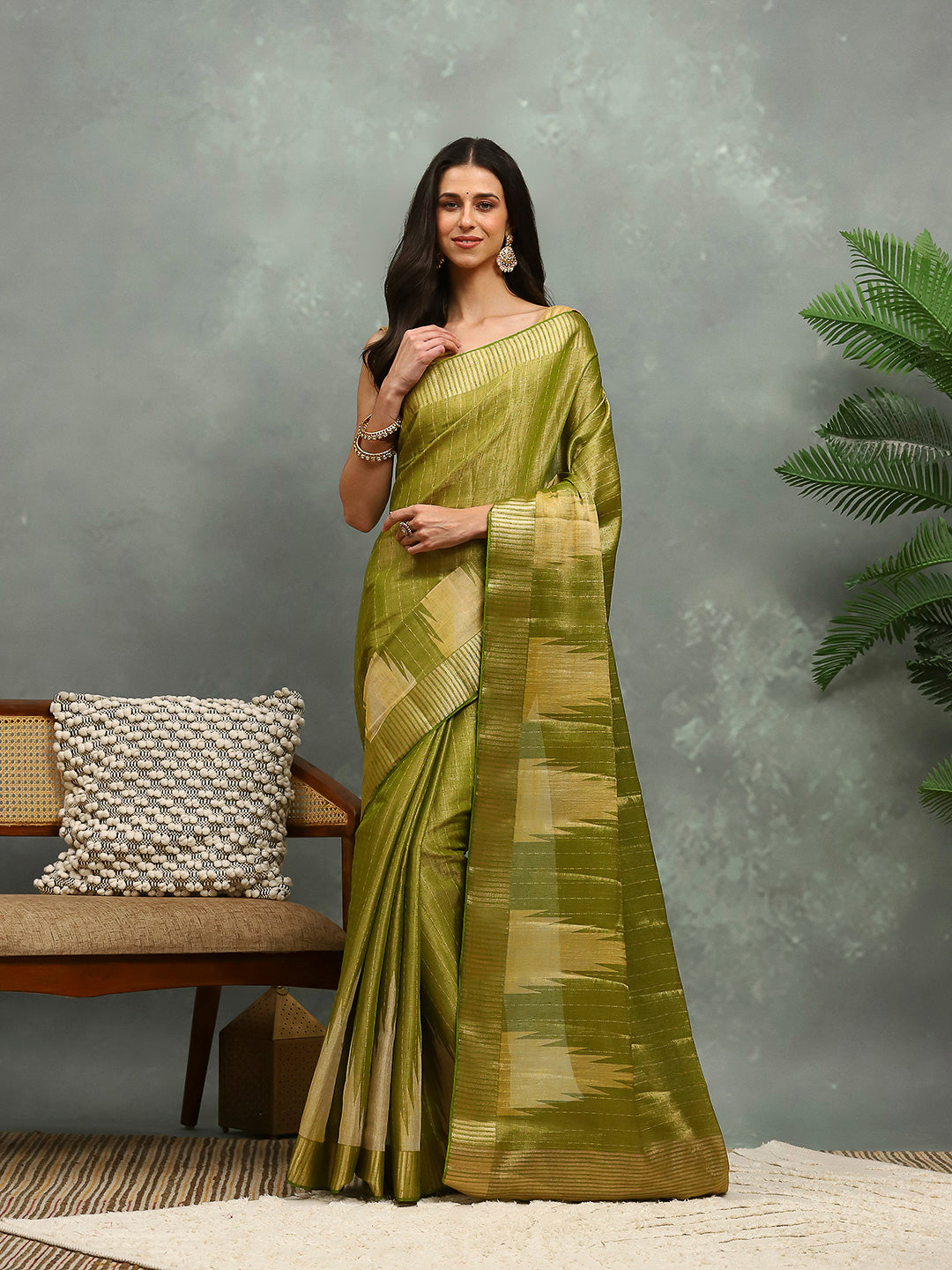 Zaari Border Art Silk Saree