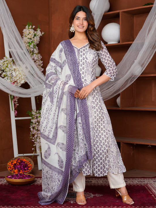 Floral Printed Cotton Blend Kurta With Pants & Dupatta