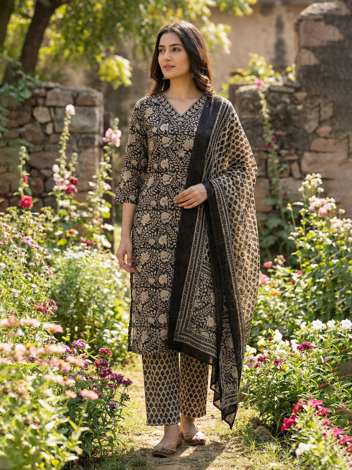 Printed Cotton Blend Kurta With Pant &amp; Dupatta