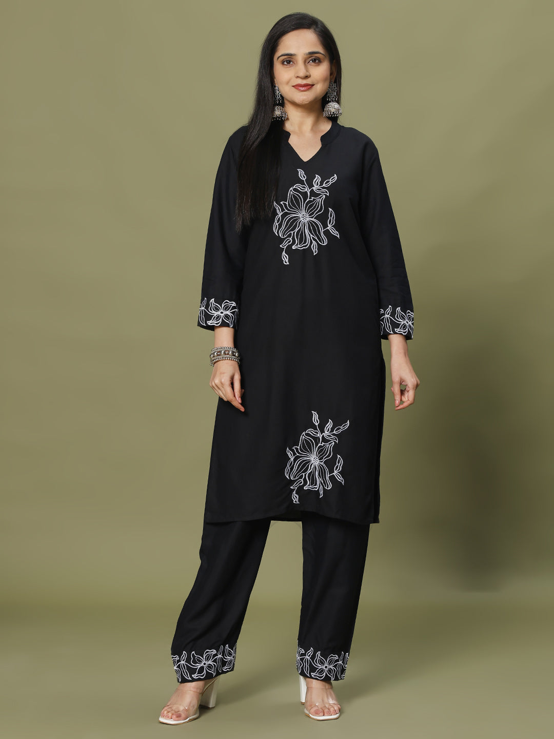 Resham Embroidery Cotton Blend Kurta With Pants
