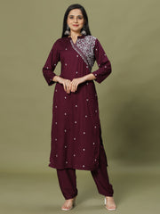 Resham Embroidery Cotton Blend Kurta With Pants